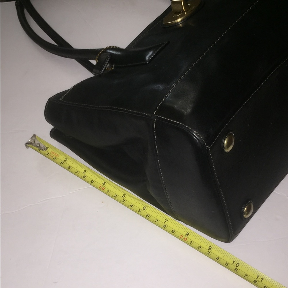 Coach Authentic Purse - Picture 7 of 8